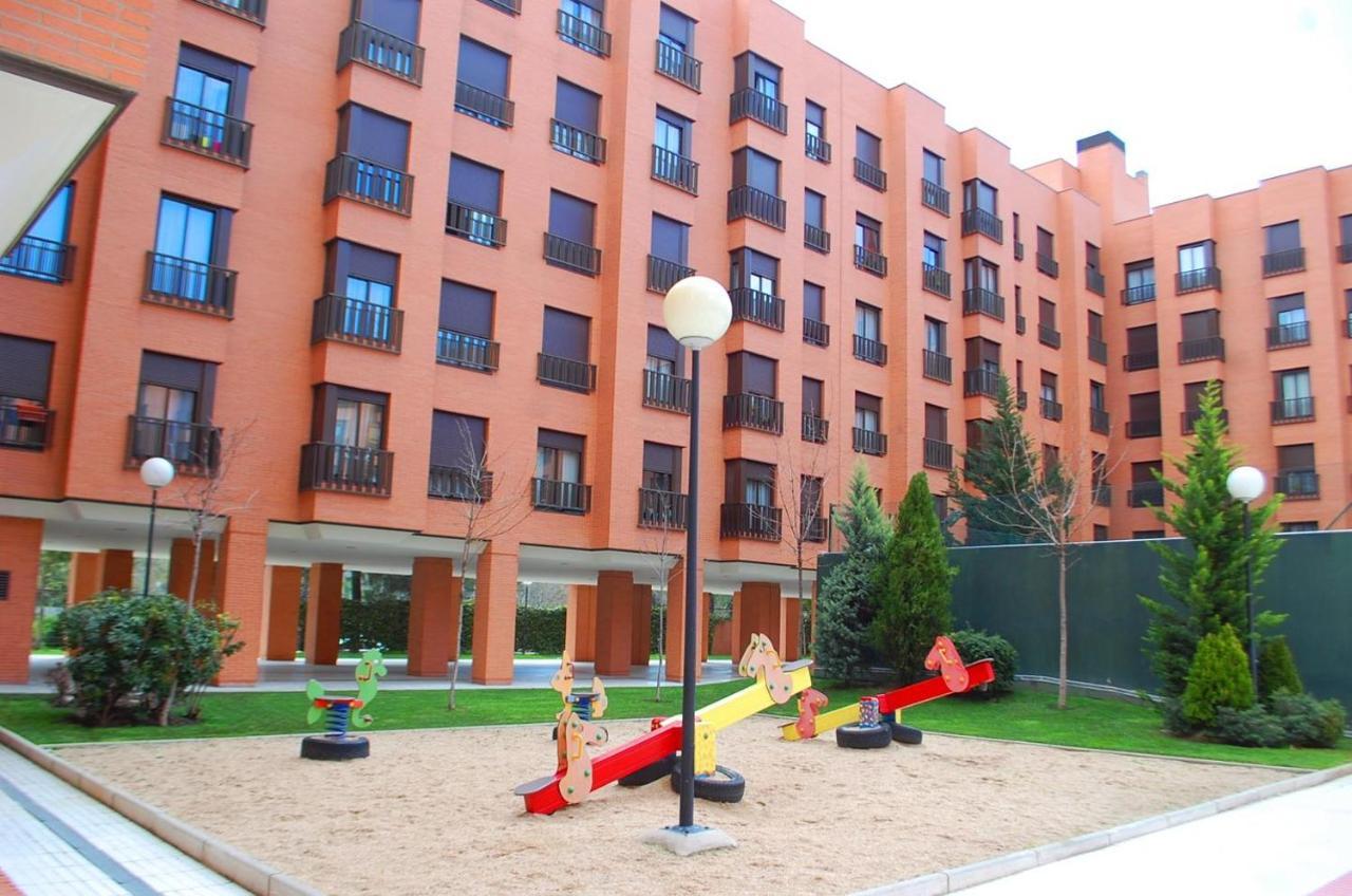 Apartamento En มาดริด ภายนอก รูปภาพ